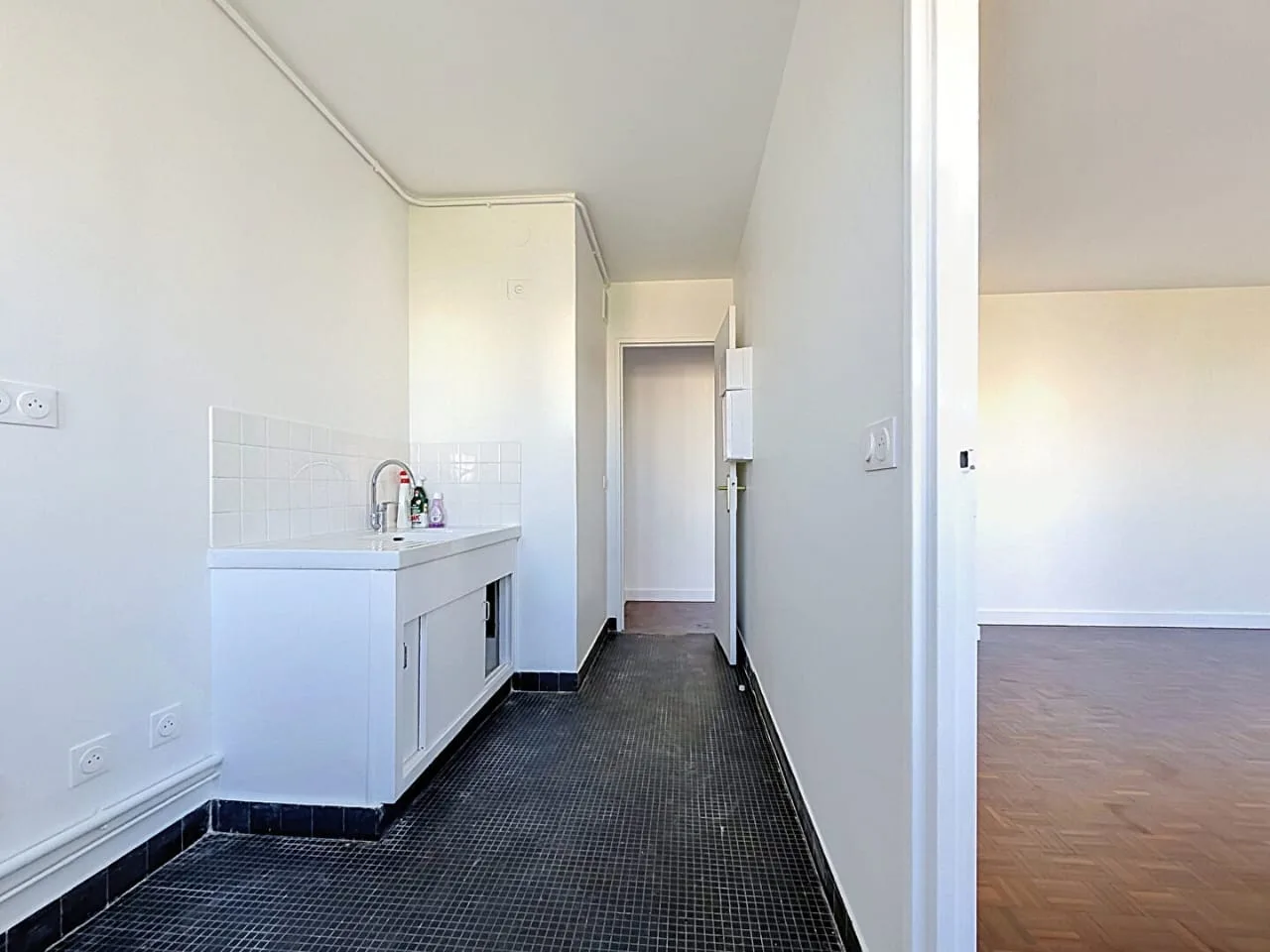 Appartement 2 pièces 55 m² de 650€ sur Bologna, foto 1